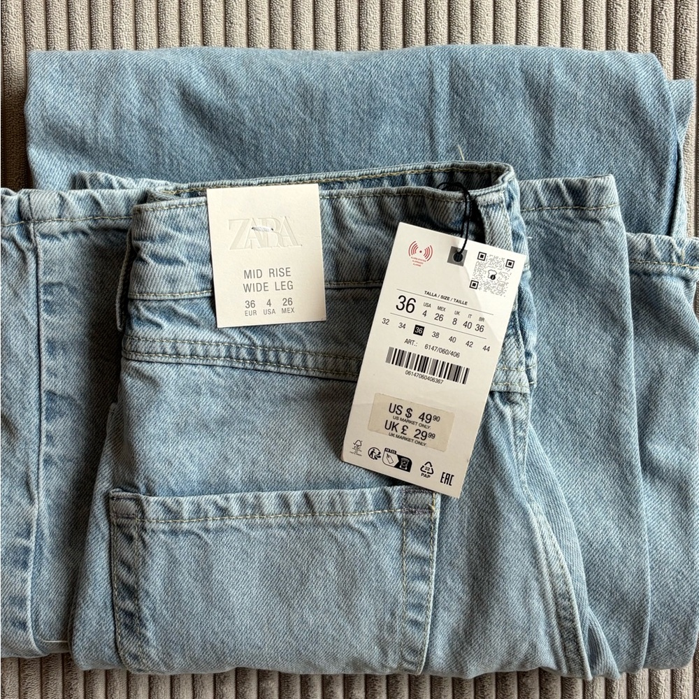 Zara Light Blue Mid Rise Wide Leg Jeans
